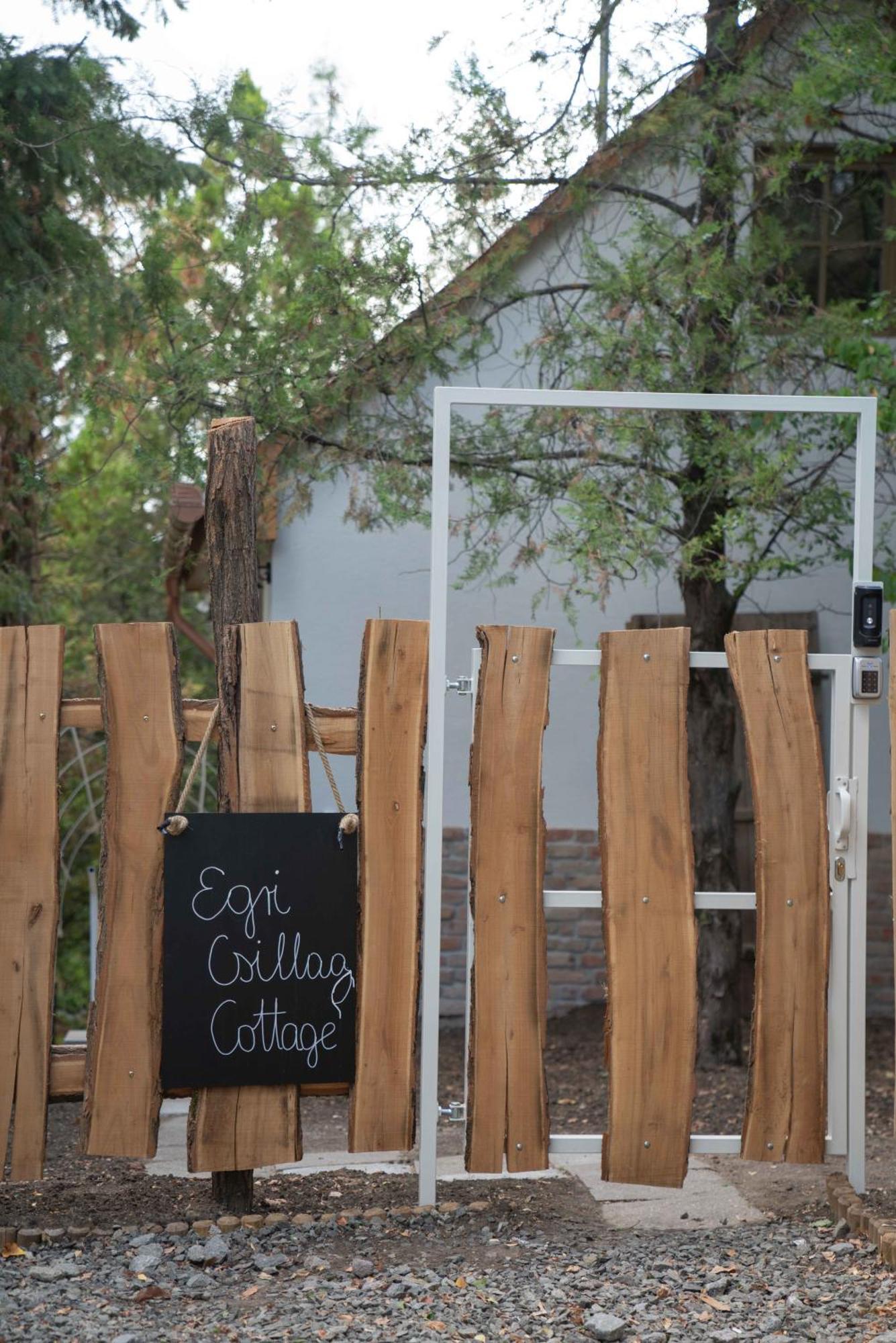 Egercottages - Csillag Cottage Exterior foto